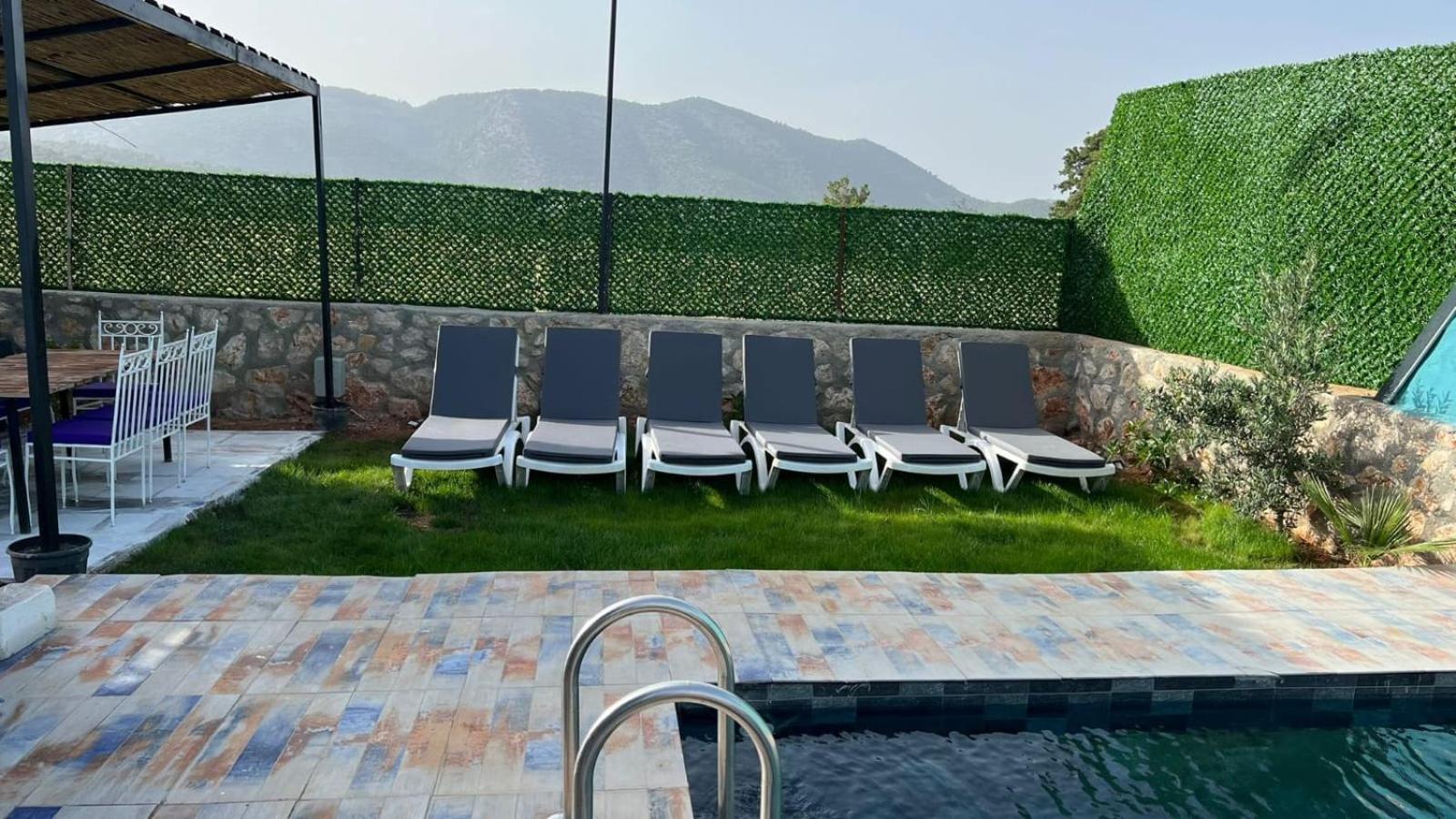Villa Hidden Paradise Garden 페티예 외부 사진
